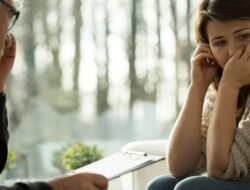 Kesehatan Mental Masyarakat: Investasi untuk Masa Depan yang Lebih Baik