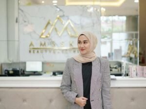 Dokter Seleb: Antara Kompetensi Medis dan Popularitas di Era Digital