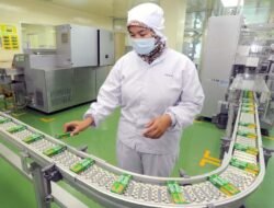 Bisnis Farmasi: Lebih dari Sekadar Obat di Apotek